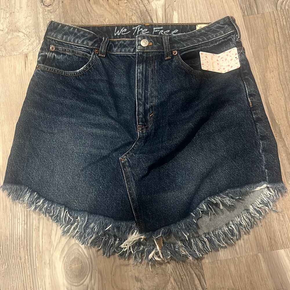 Free People brand new jean skirt